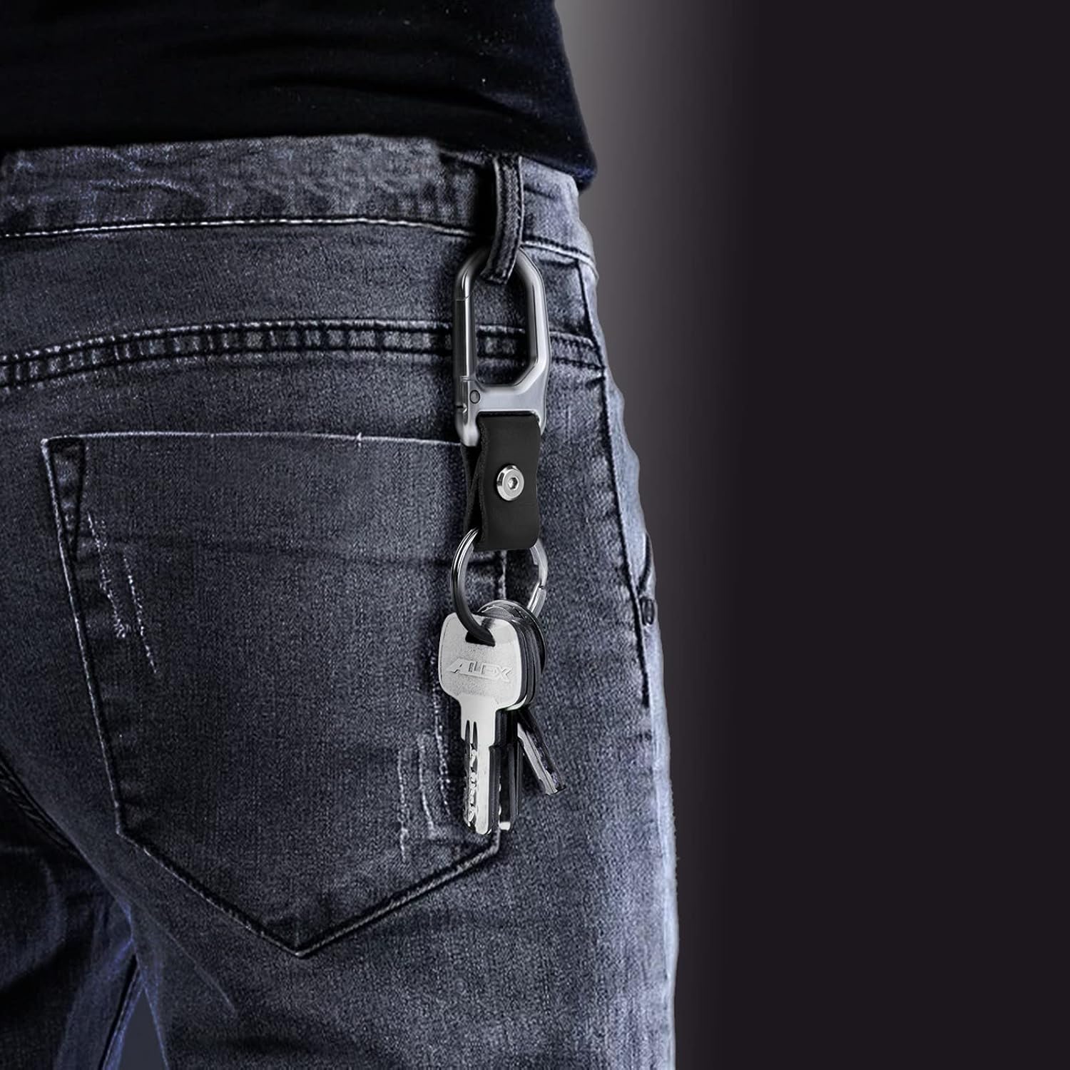 Car Keychain Carabiner Leather Key Ring Clip Key Chain for Men and Women - Image 2