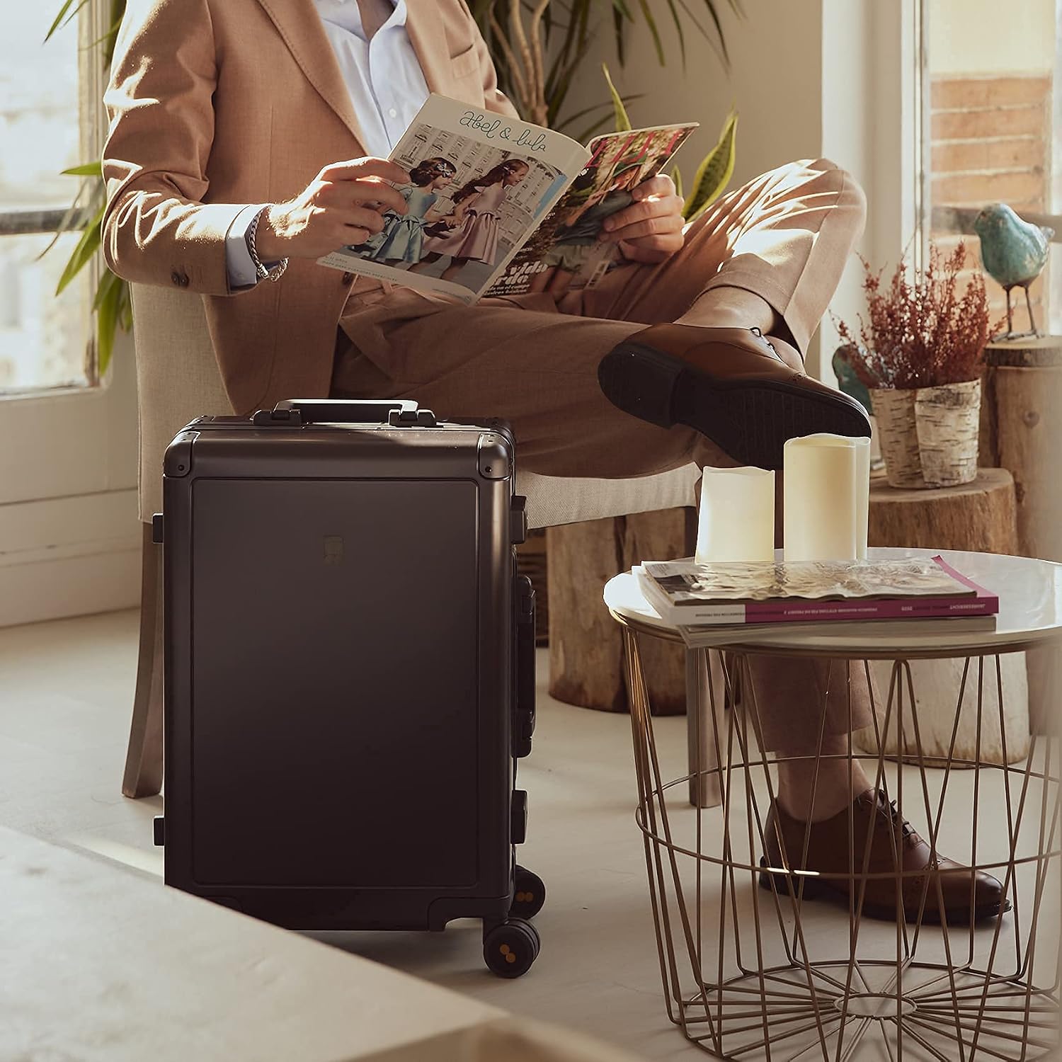 LEVEL8 Gibraltar Aluminum Zipperless Luggage 20 Inch, Hardside Carry on Suitcases with Wheels Tsa Lock, 8 Spinner Wheels, Dark Grey - Image 2