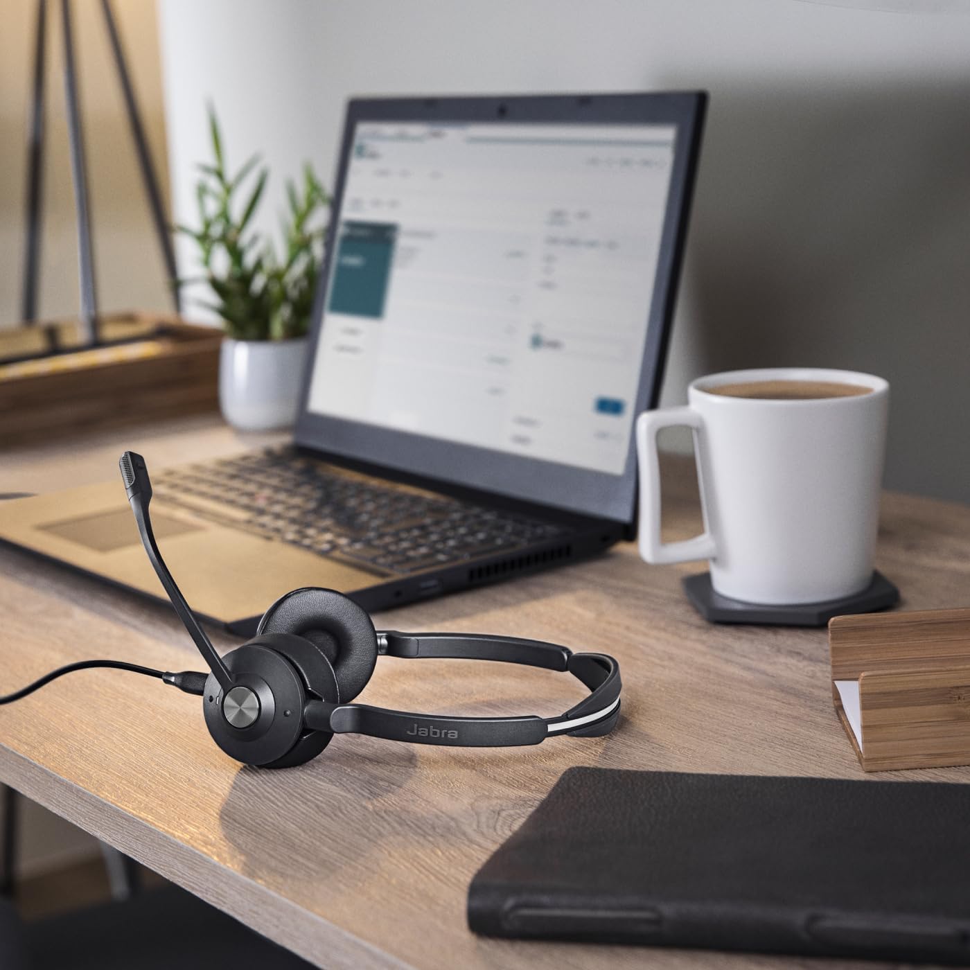 Jabra Engage 65 SE (Second Edition) Wireless Headset, Single-Ear – Telephone Headset with Industry-Leading Wireless Performance, Advanced Noise-Cancelling Microphone, All Day Battery Life - Black - Image 2